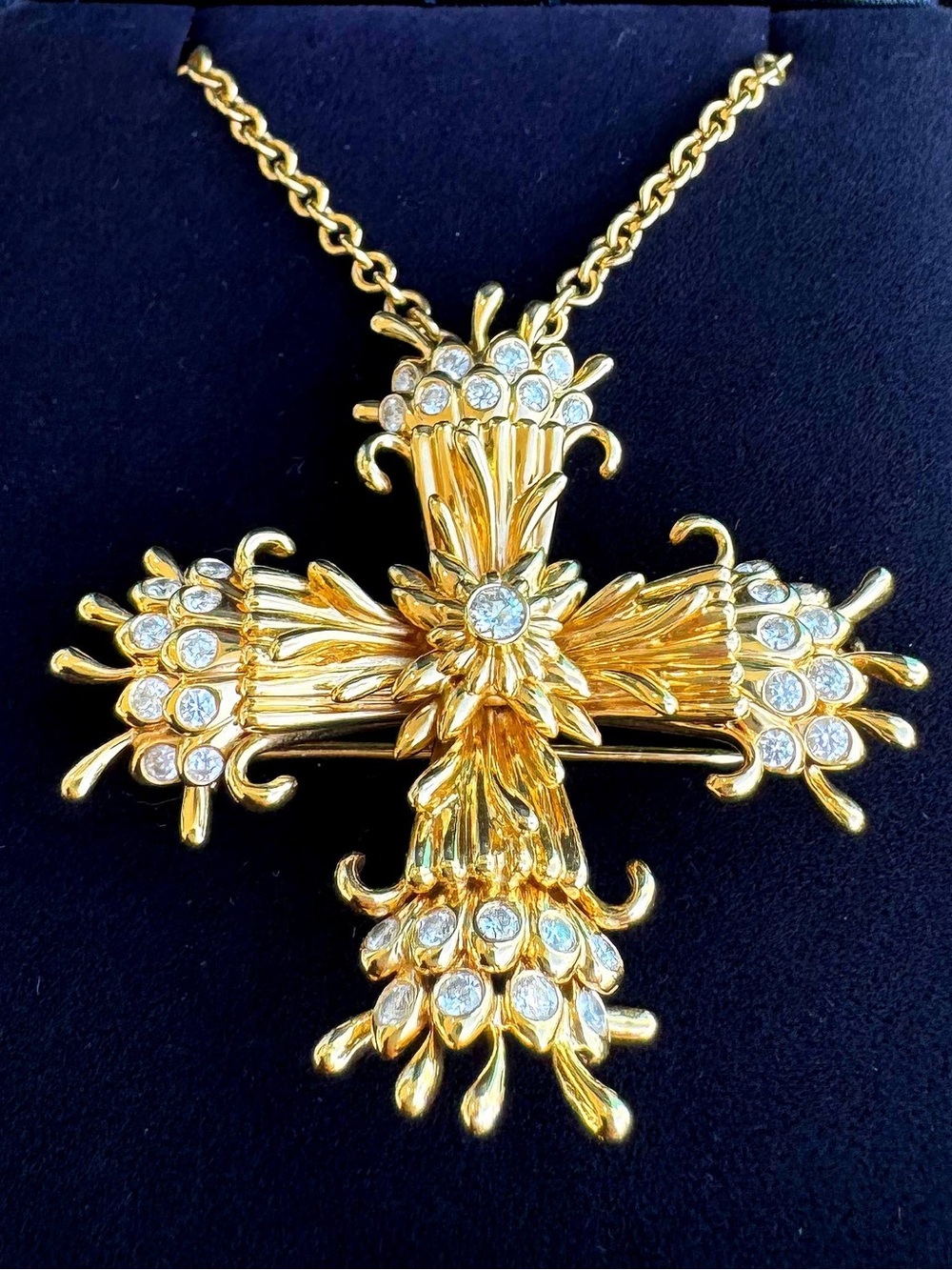 Tiffany & Co. 18k yellow gold 1.18ctw diamond Jean Schlumberger Maltese Cross